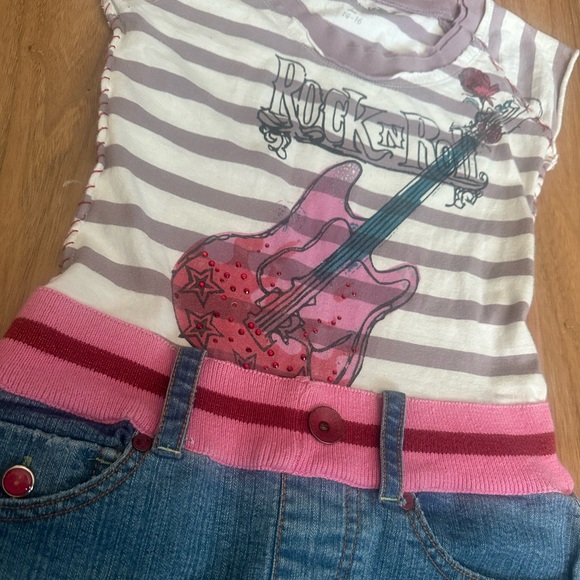 Freestyle | Outfit - size large (14-16) - Picture 2 of 4